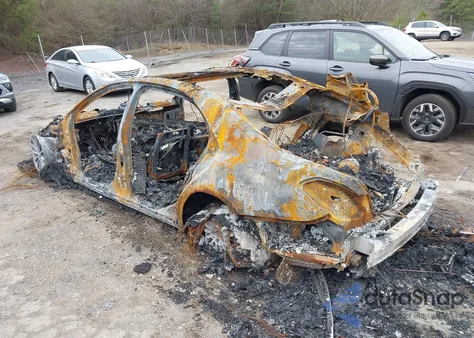 2016 Mercedes-Benz S 550 from USA, damaged, VIN WDDUG8CB9GA259136